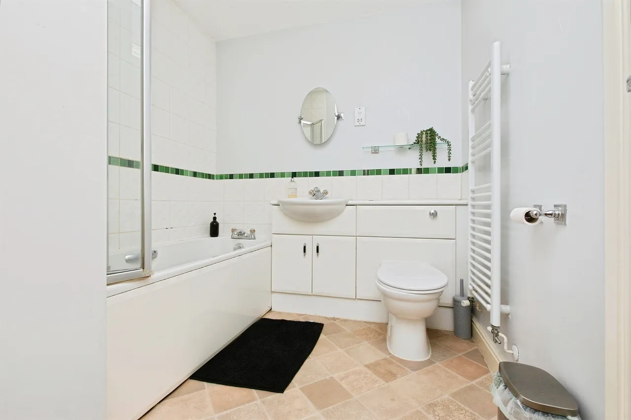 Mansfield Road, Chester Green, DE1, photo 14