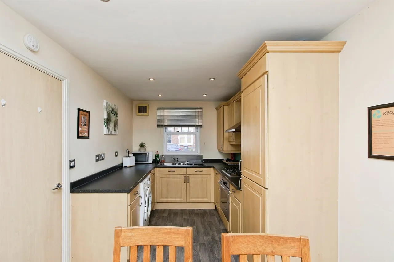 Mansfield Road, Chester Green, DE1, photo 5