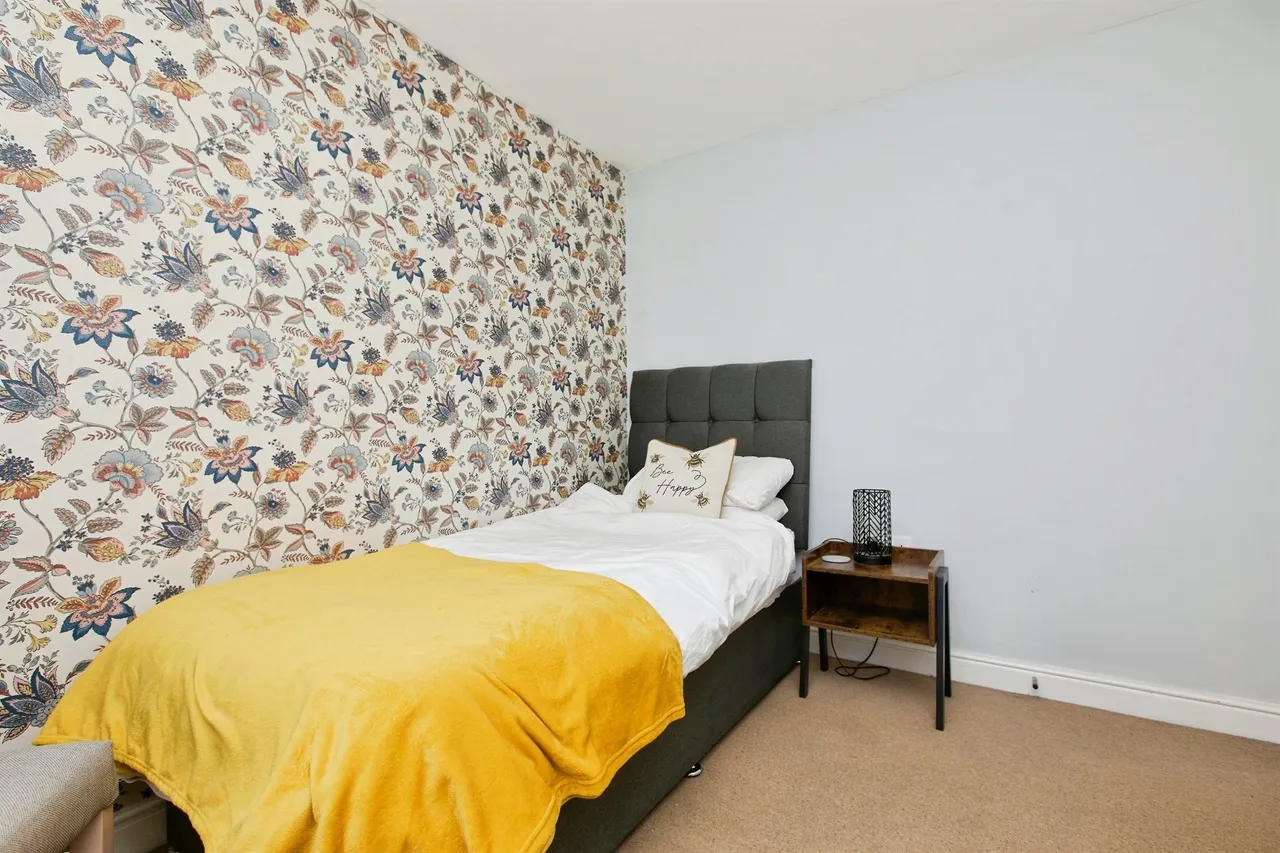 Mansfield Road, Chester Green, DE1, photo 12