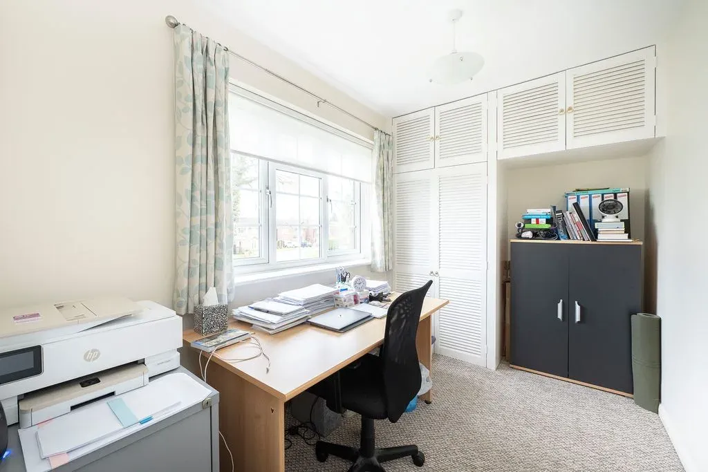 Netherby Close, Tring, Hertfordshire, HP23 5PJ, photo 10