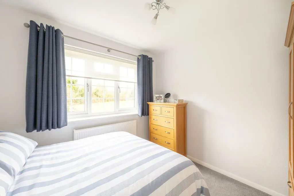 Netherby Close, Tring, Hertfordshire, HP23 5PJ, photo 9