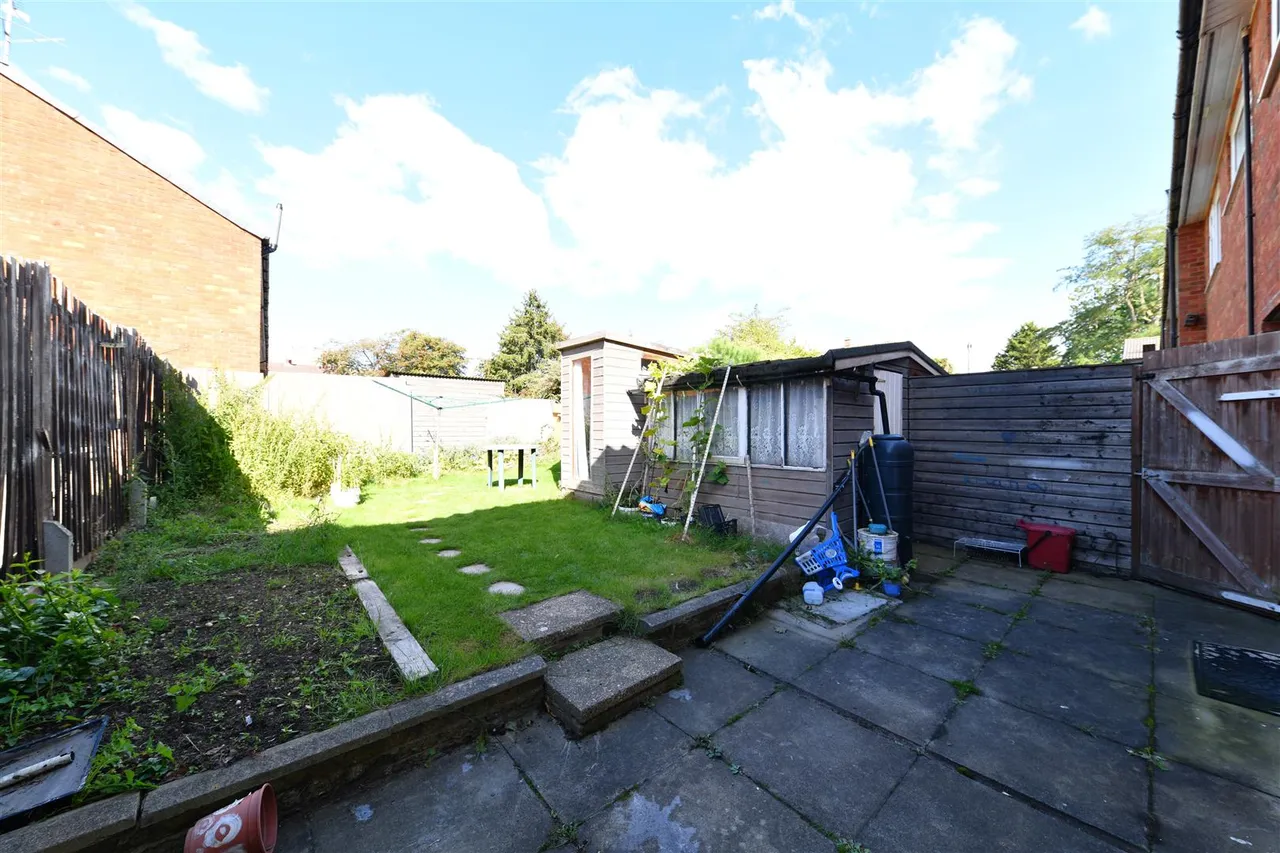 Fox Road, Stevenage, Herts, SG1 1JD, photo 9