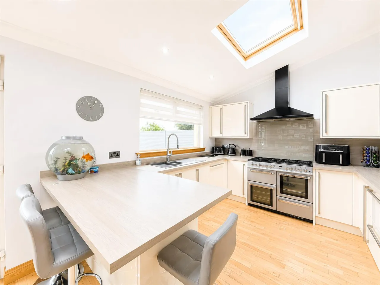 Orchard Gardens, Strathaven, ML10 6UN, photo 8