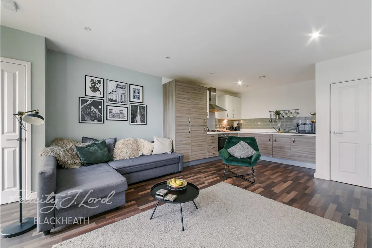 Rectory Field Crescent, London, SE7, photo 15