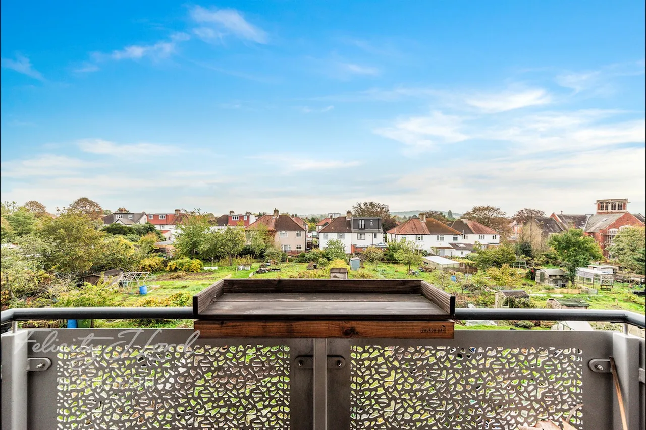 Rectory Field Crescent, London, SE7, photo 4
