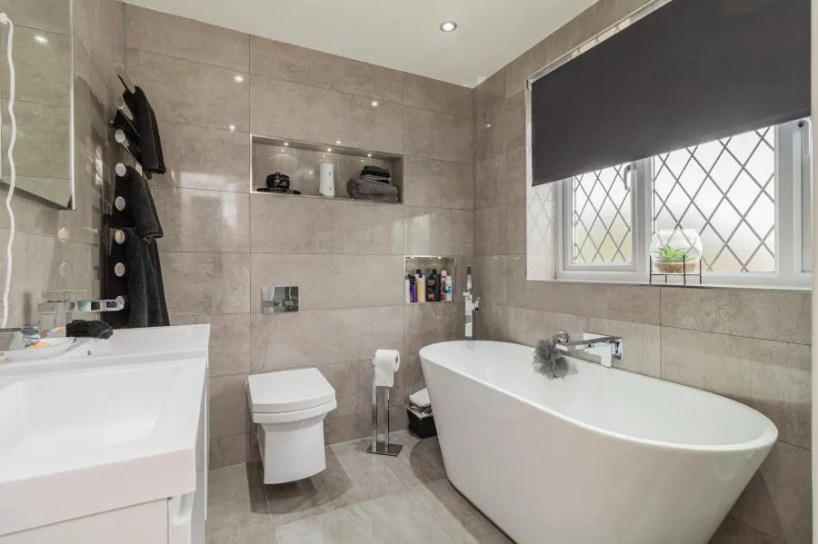 White Horse Road, Windsor, SL4, photo 13