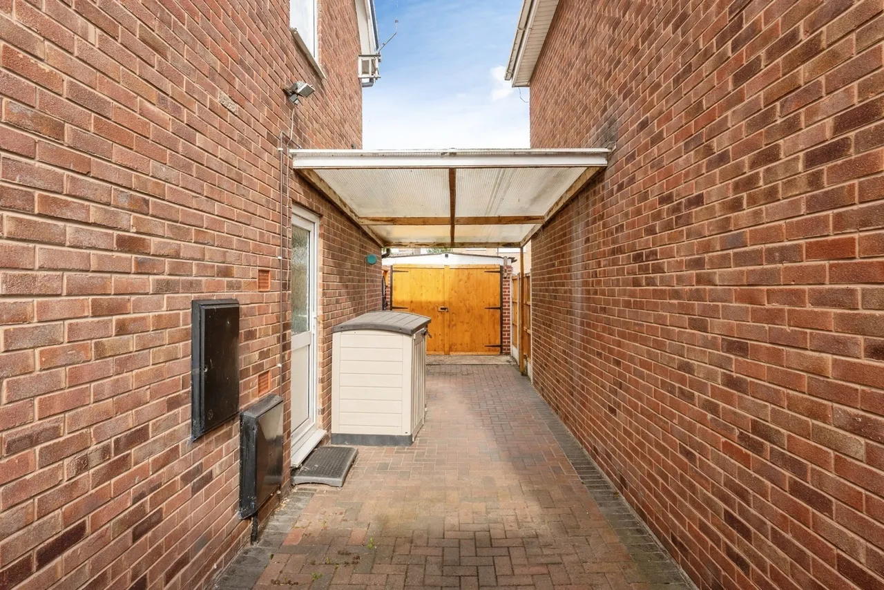 Conway Close, Saltney, CH4, photo 28