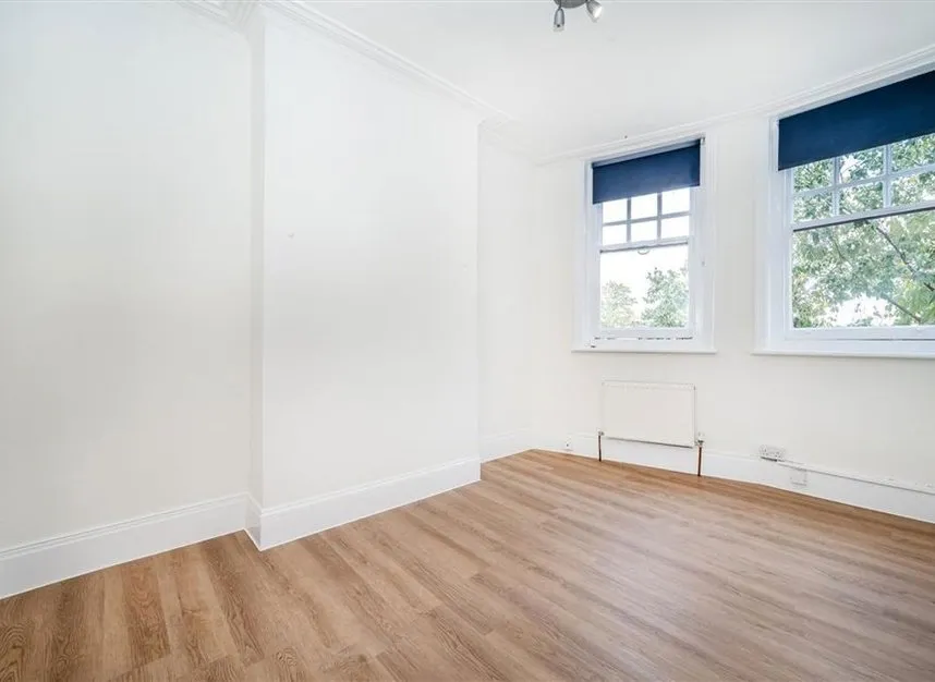 High Street, Teddington, TW11, photo 5