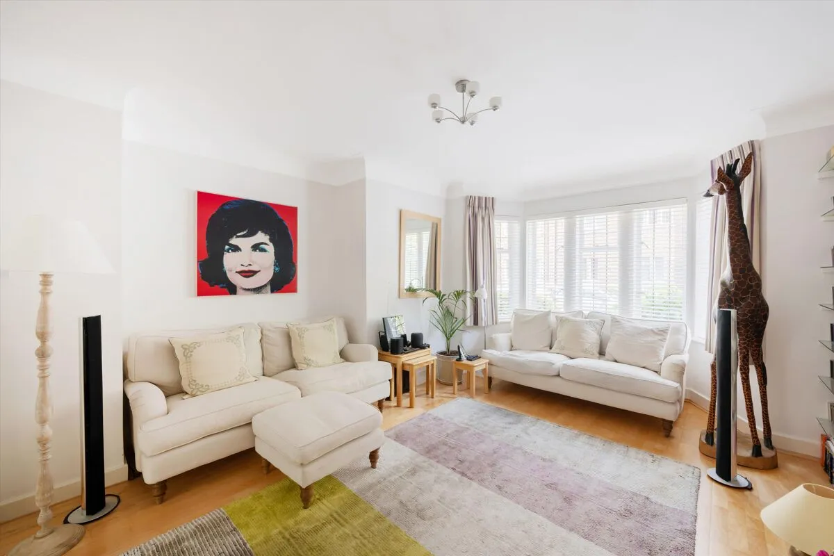 Tudor Close, London, NW3, photo 2