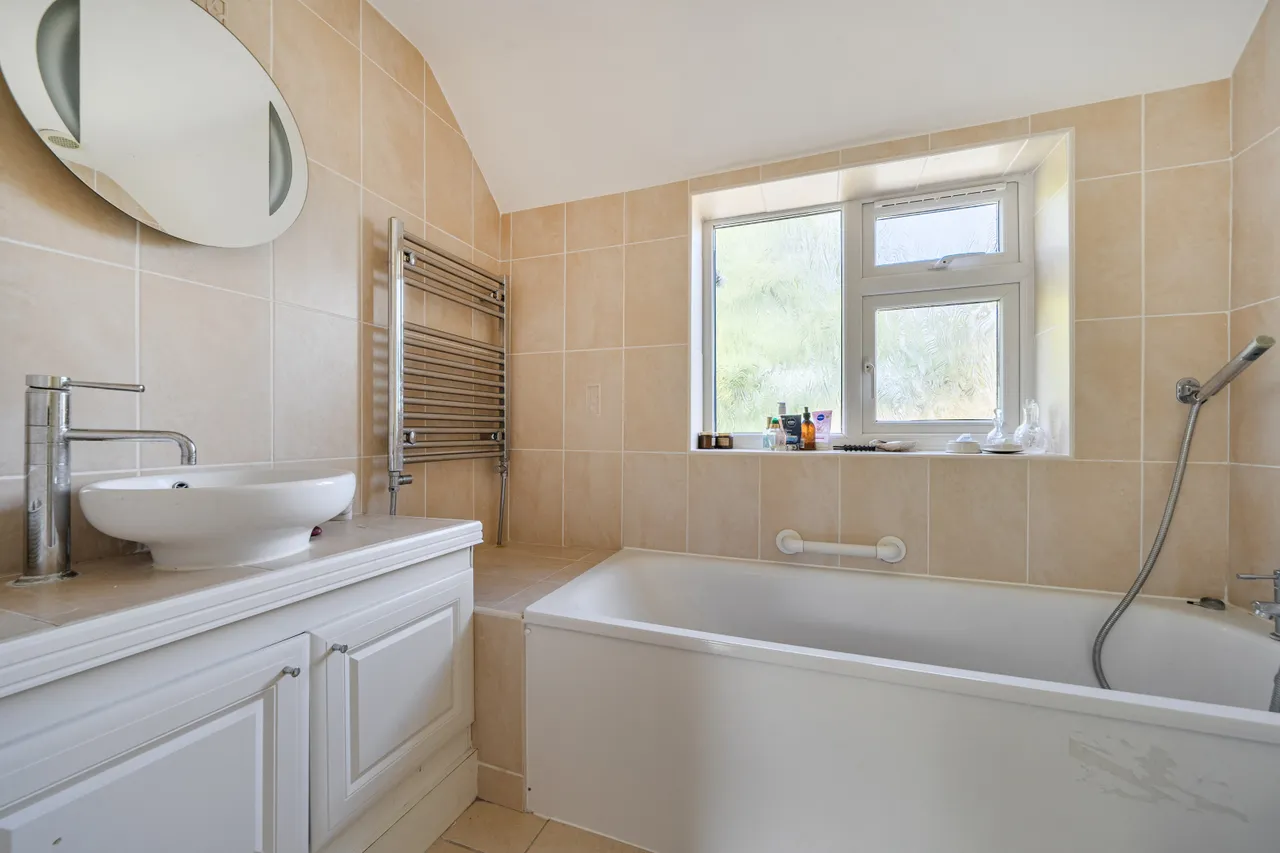 Gerrards Cross, Buckinghamshire, photo 19