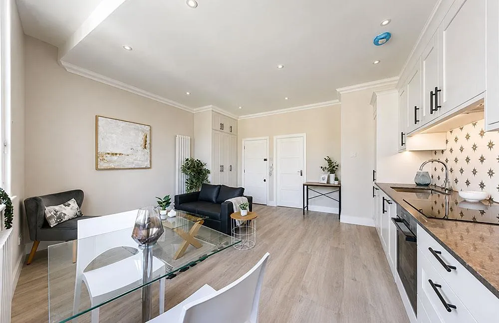 1 bed flat to rent, Archer Street, Soho, W1D