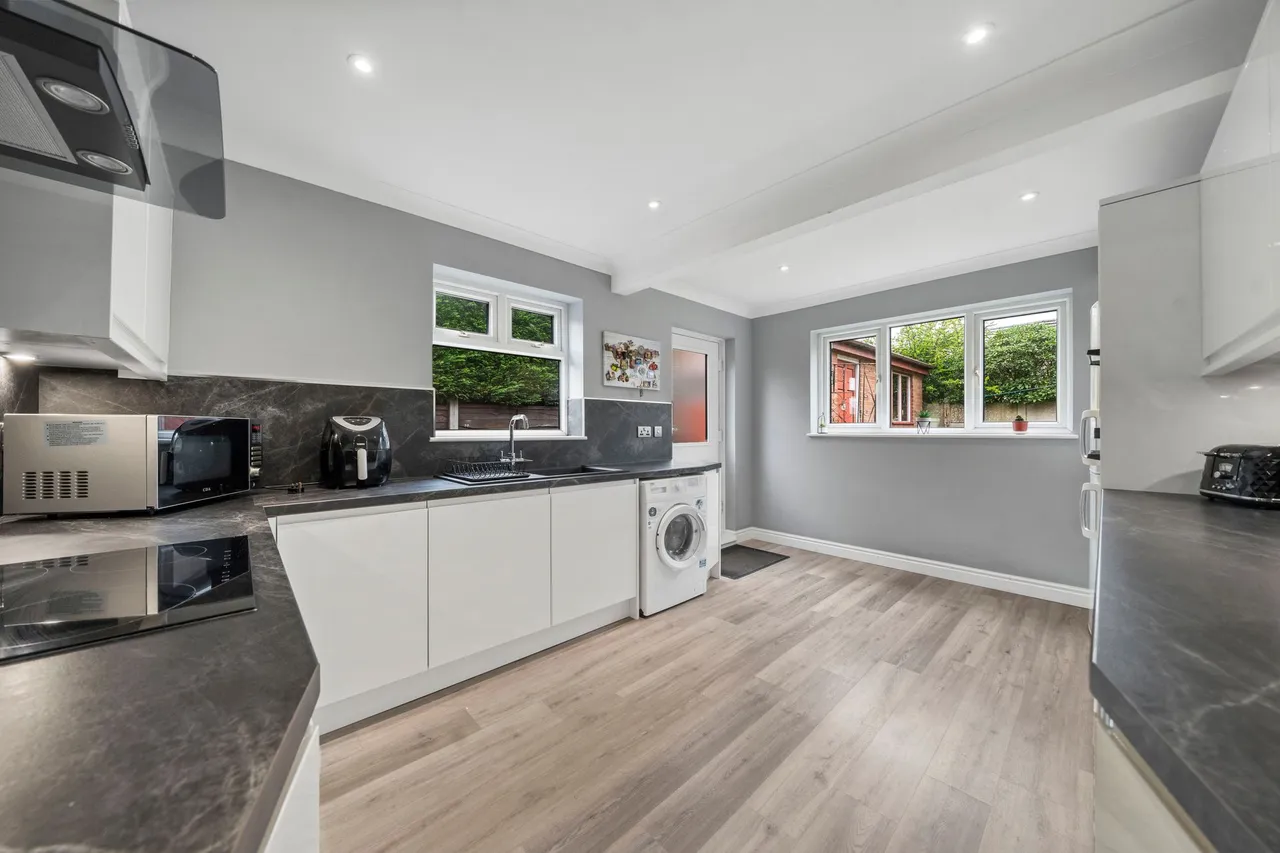 Moorland Road, Ashton-In-Makerfield, Wigan, Wigan, WN4 8XQ, photo 8