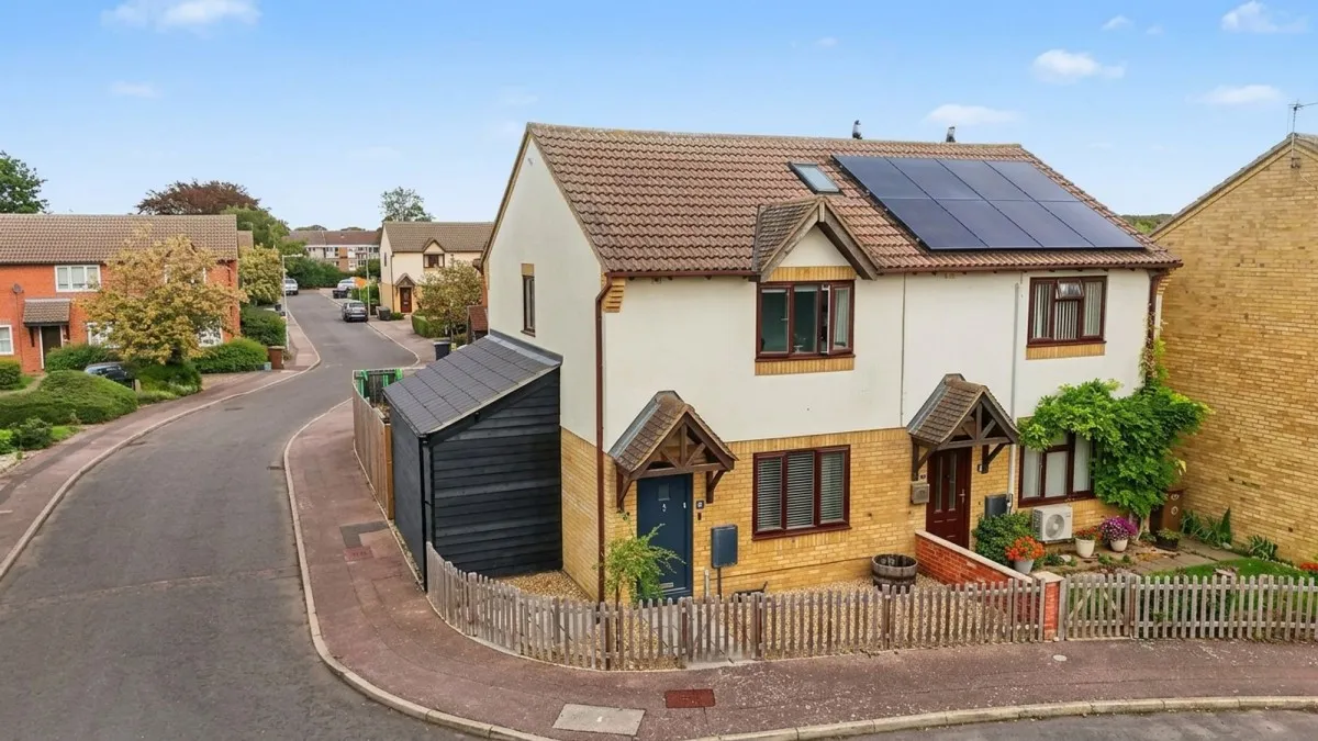 Corsican Pine Close, Newmarket, CB8, photo 15