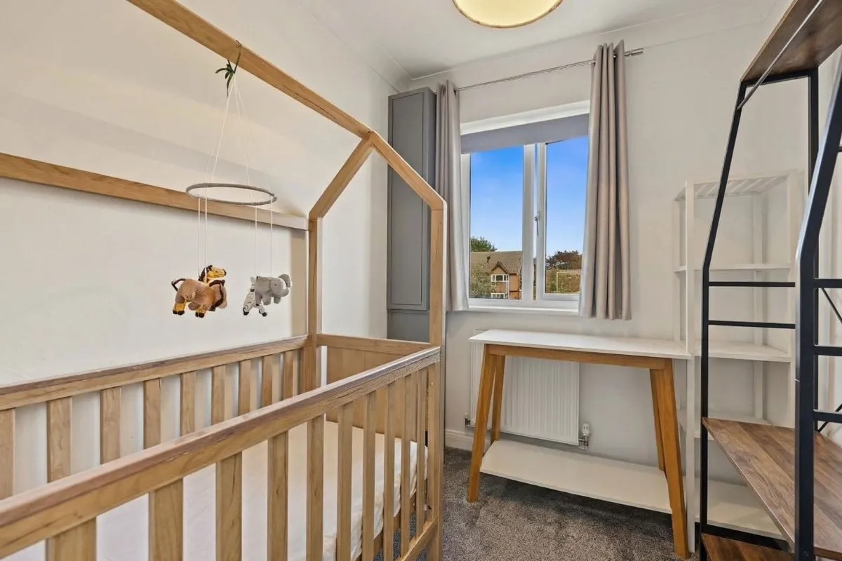 Corsican Pine Close, Newmarket, CB8, photo 11