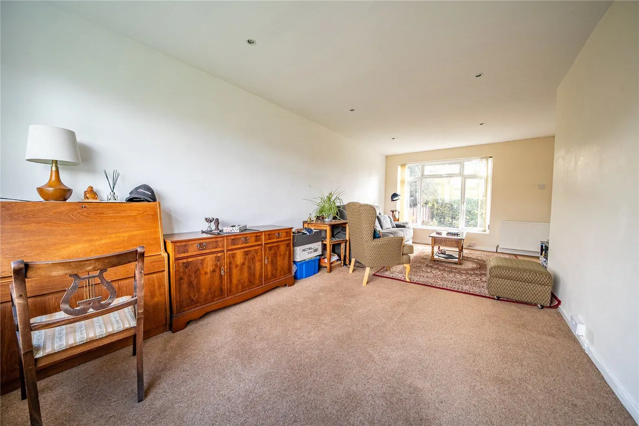 Stonegate Road, Leeds, LS17, photo 14