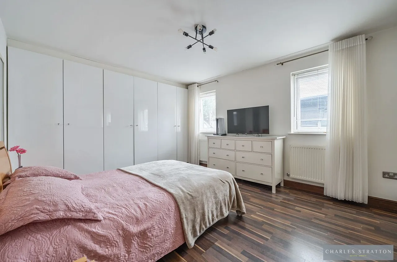 Romford, RM3, photo 20