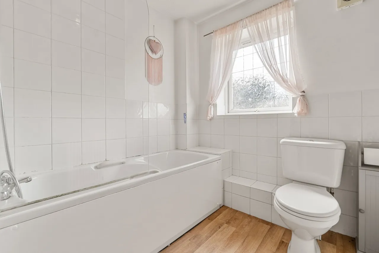 The Orchards, Rastrick, HD6, photo 17