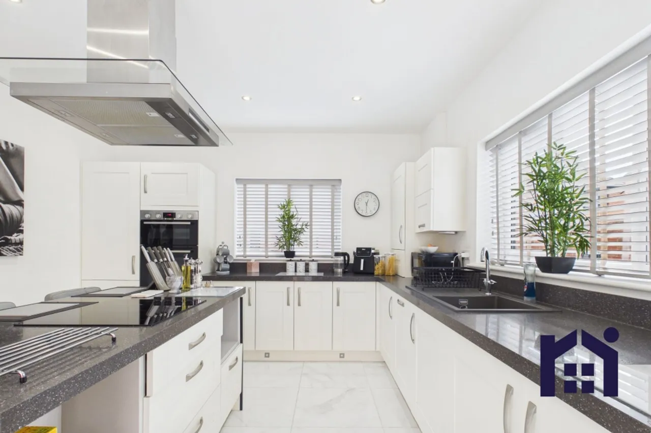 Marigold Court, Leyland, PR25 1FE, photo 13