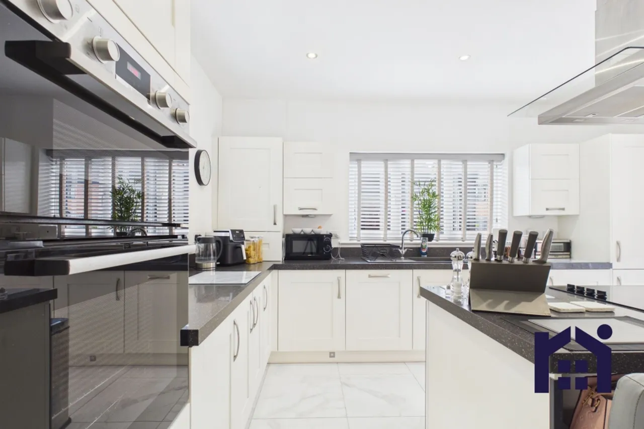 Marigold Court, Leyland, PR25 1FE, photo 15