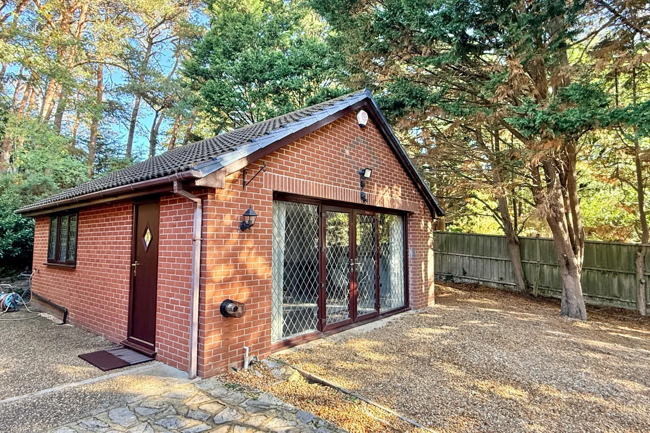 Hurn Road, Ringwood, BH24, photo 27