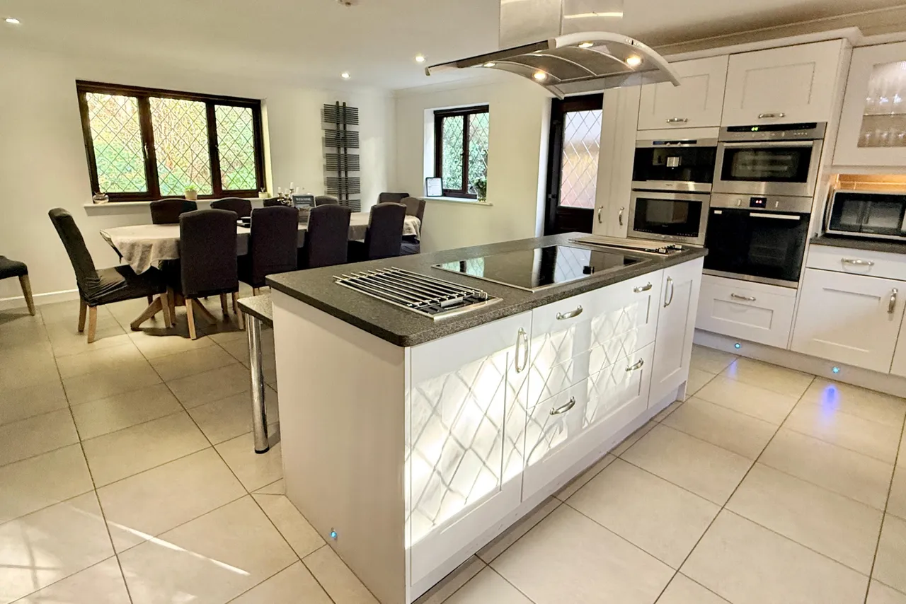 Hurn Road, Ringwood, BH24, photo 8