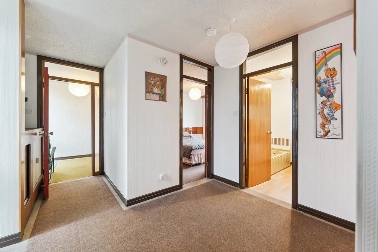 Campsie Road, Torrance, G64, photo 10
