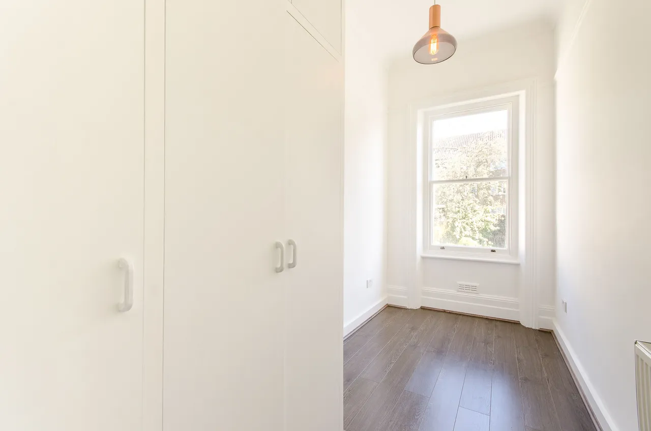 105b West Hill Road, London, photo 7