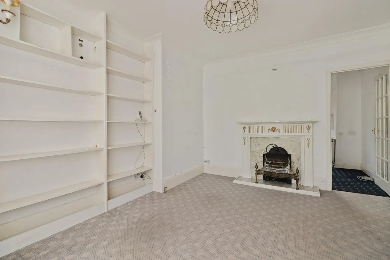 Ringinglow Road, Bents Green, Sheffield, photo 10