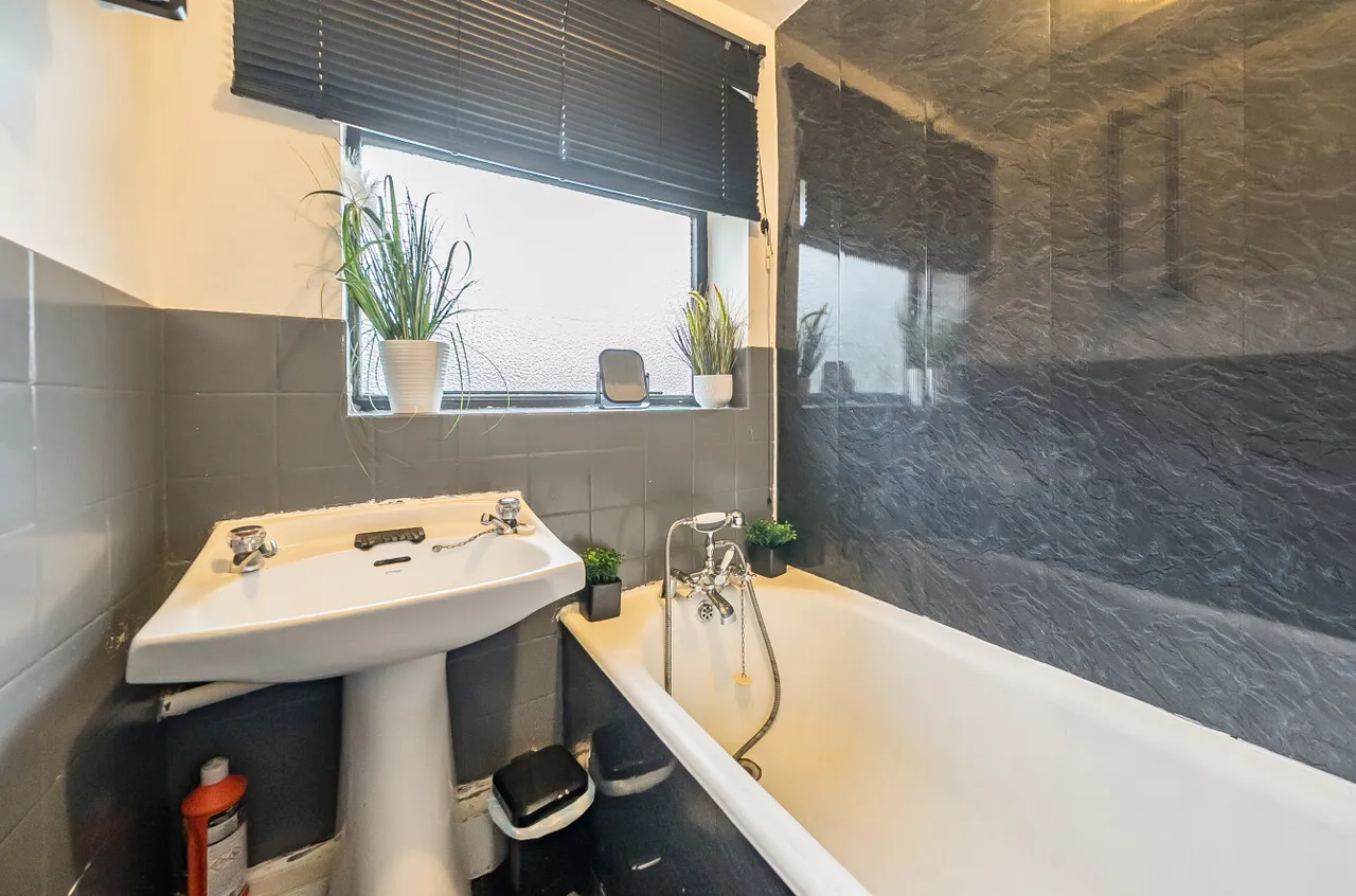 Woodland Lane, Chapel Allerton, LS7, photo 12