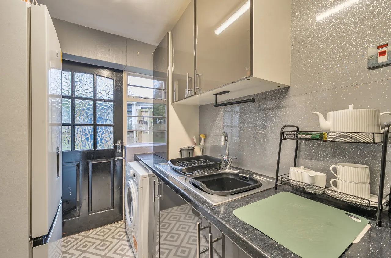 Woodland Lane, Chapel Allerton, LS7, photo 3