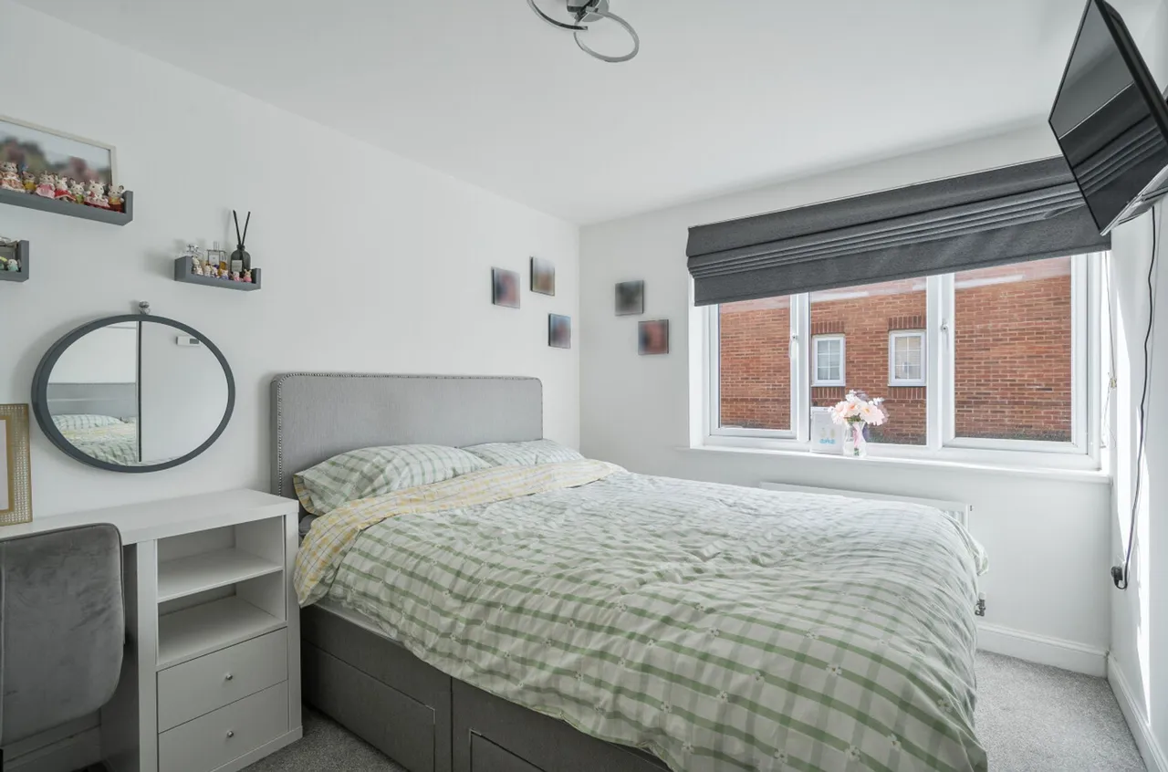 Maycock Place, Harris Court, CT21, photo 13