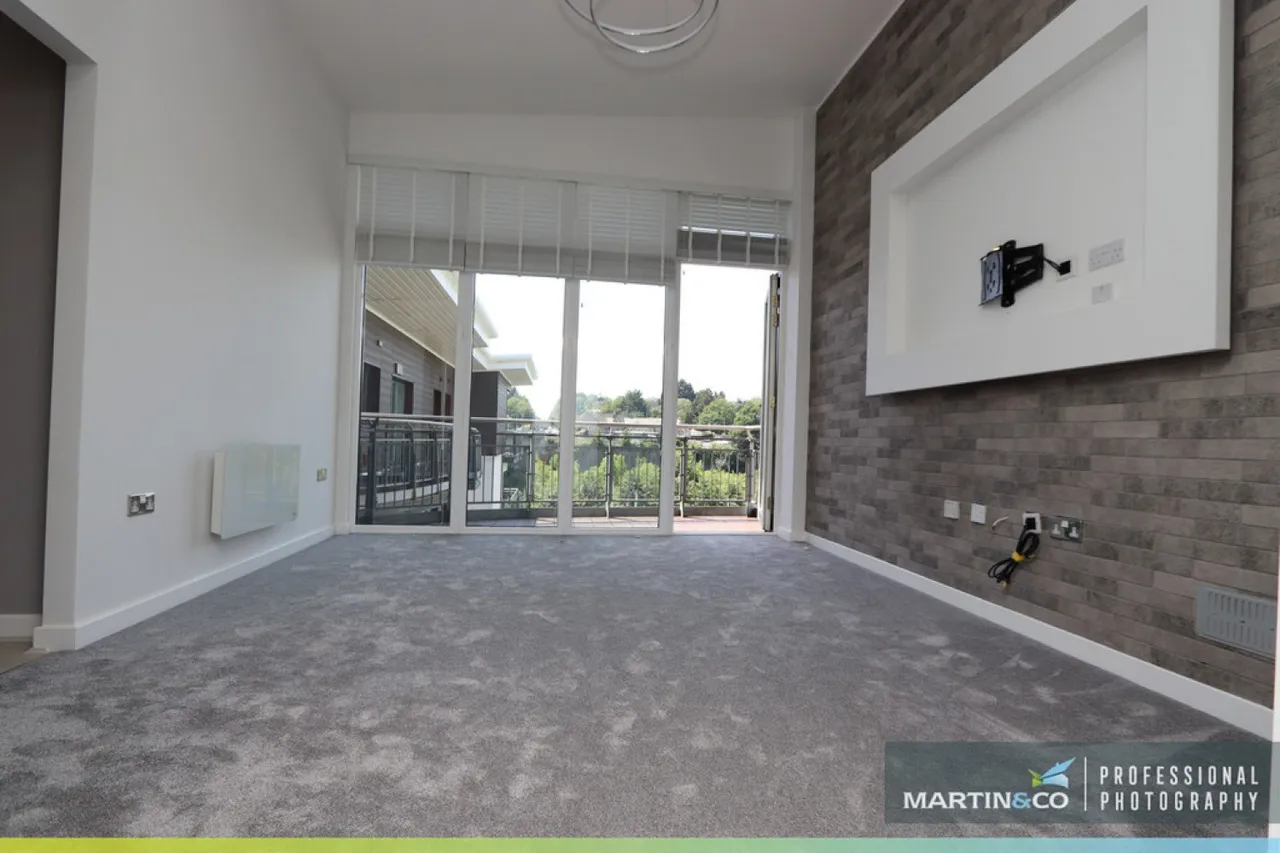 Ravenswood, Victoria Wharf, CF11, photo 3