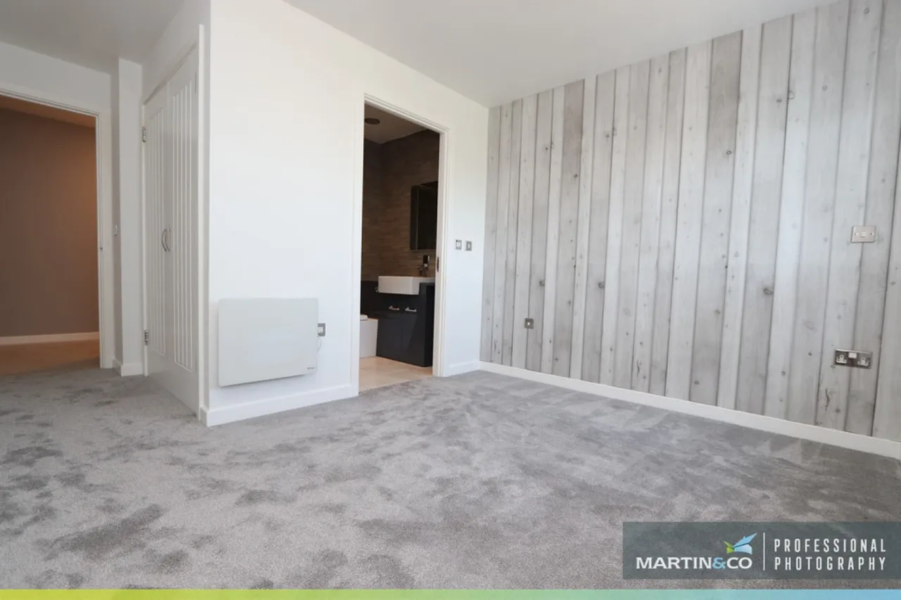Ravenswood, Victoria Wharf, CF11, photo 13