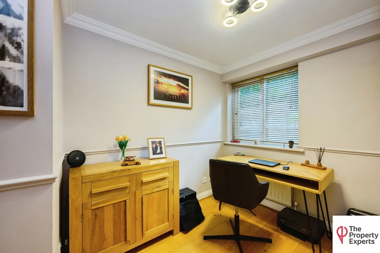 Hermitage Road, Kenley, Surrey, CR8, photo 27