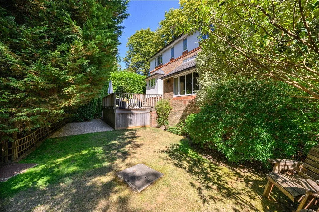 Hermitage Road, Kenley, Surrey, CR8, photo 9