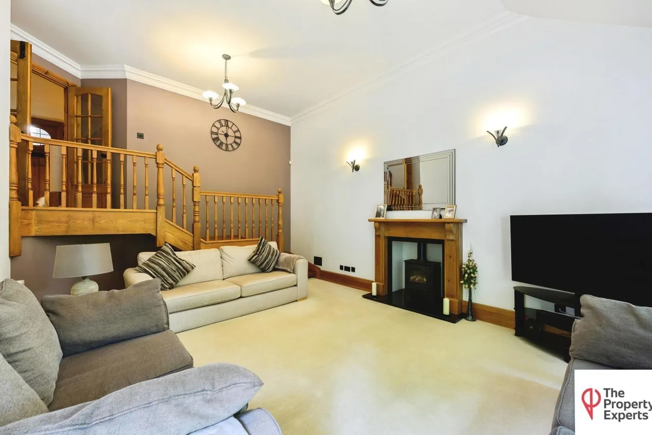 4 bed house for sale — Hermitage Road, Kenley, Surrey, CR8