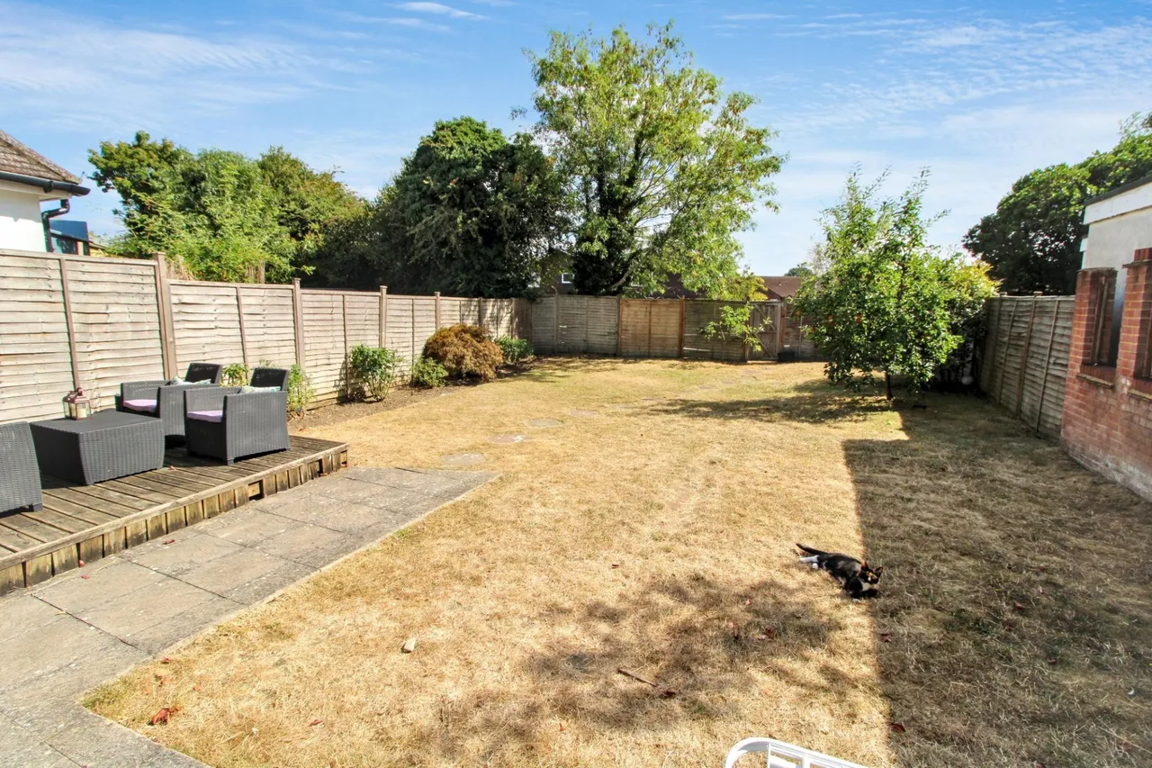 Amersham Road, Hazlemere, HP15, photo 14