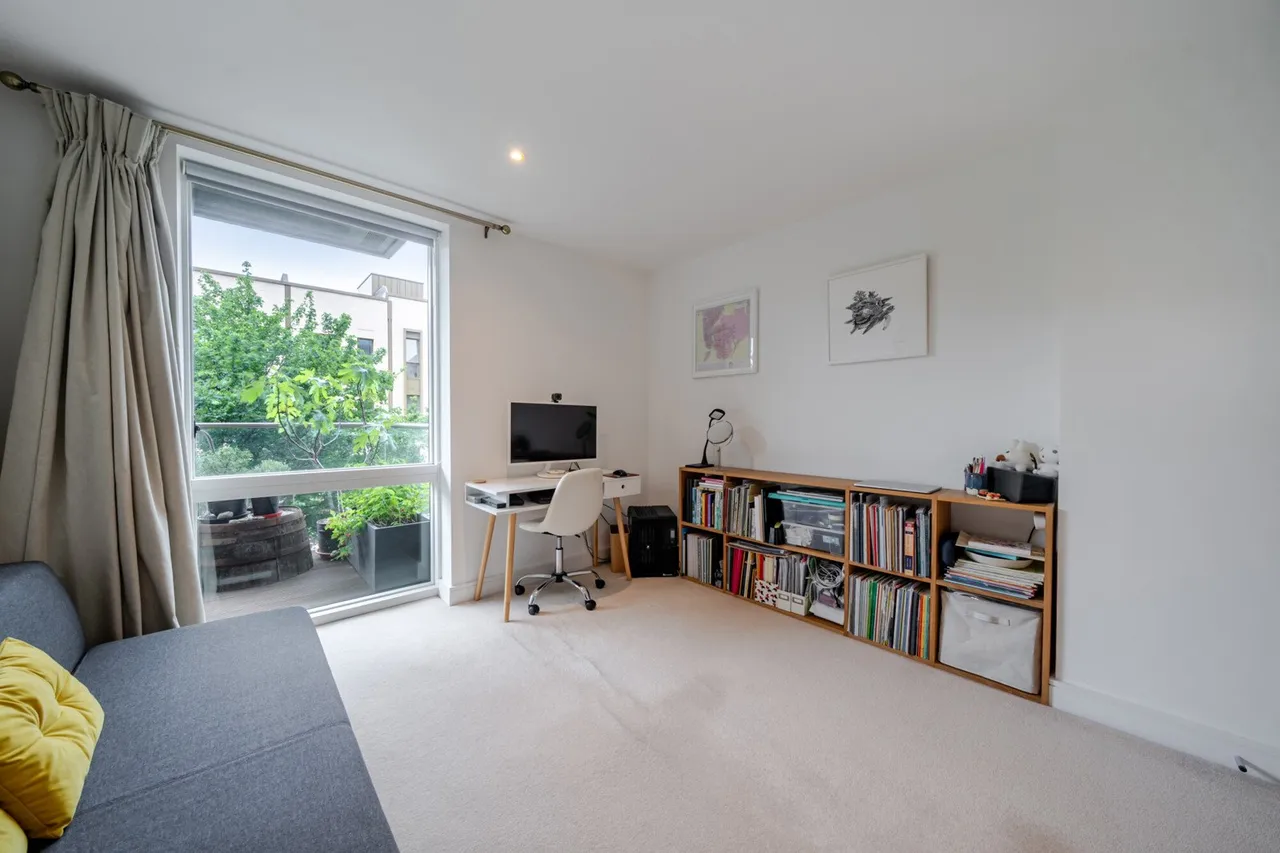 Handley Drive, SE3, photo 17