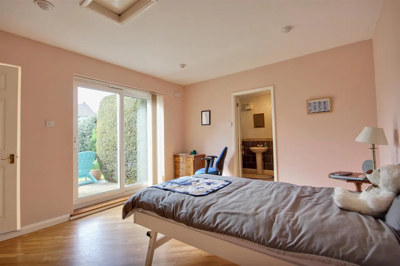 North Street, Anlaby, photo 8