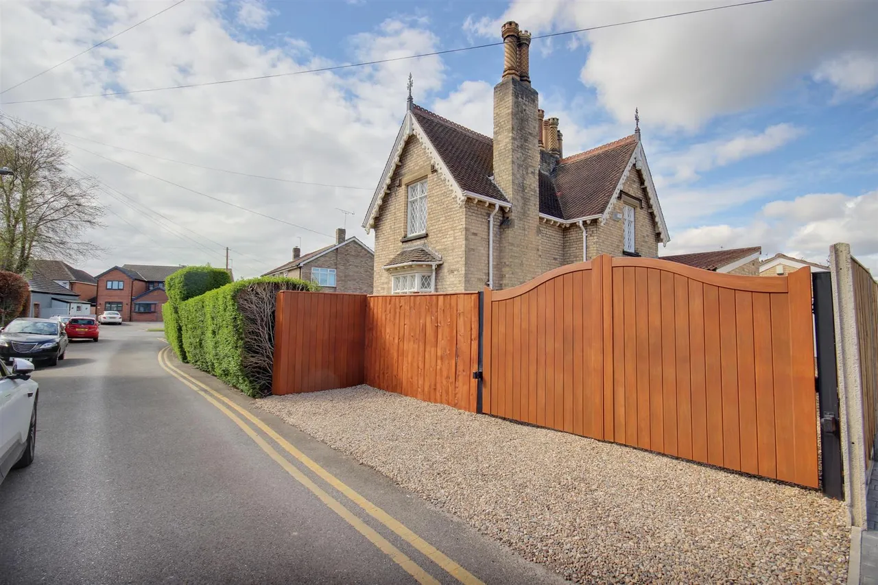 North Street, Anlaby, photo 23