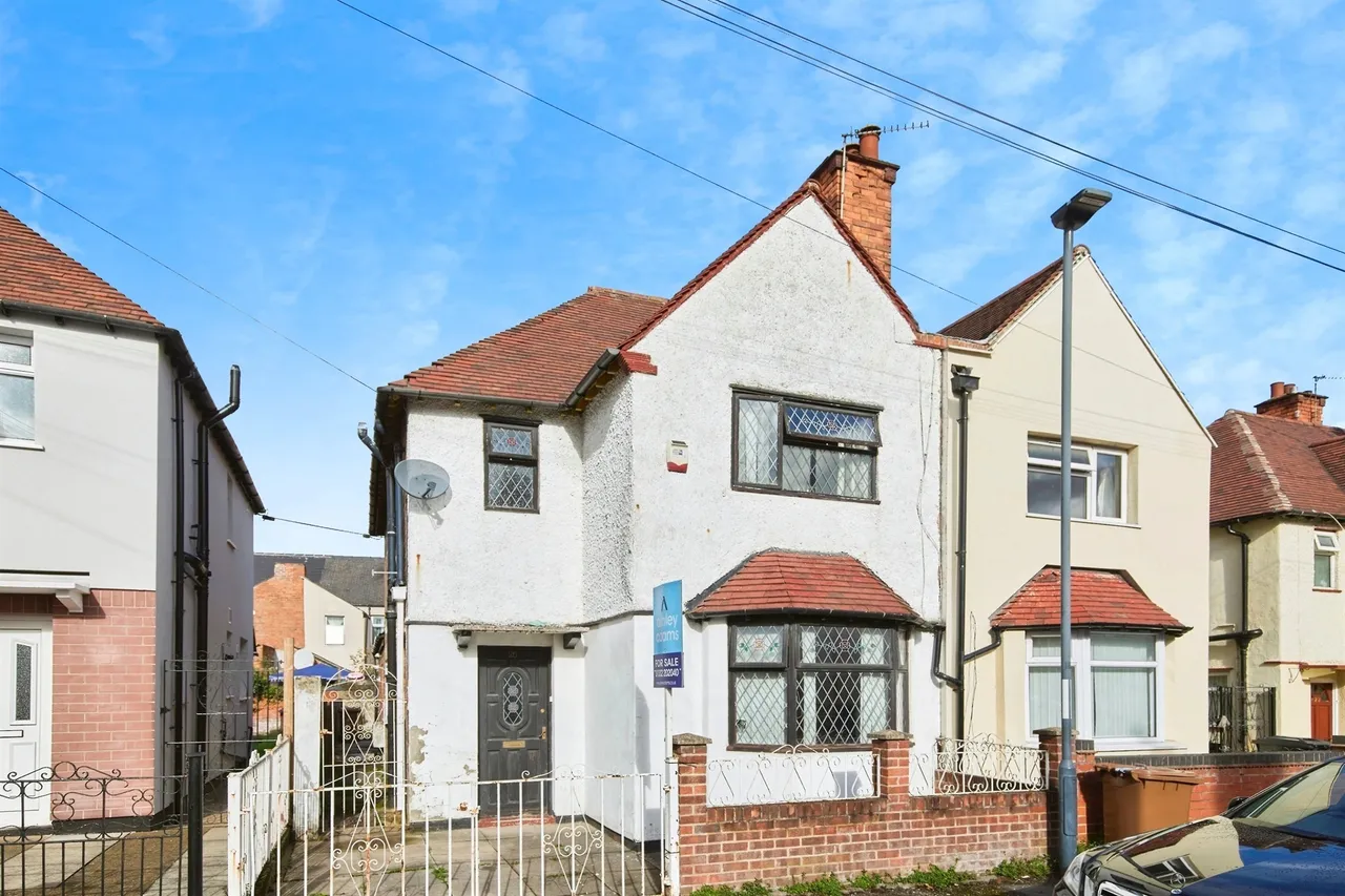 3 bed house for sale, Porter Road, Derby, DE23