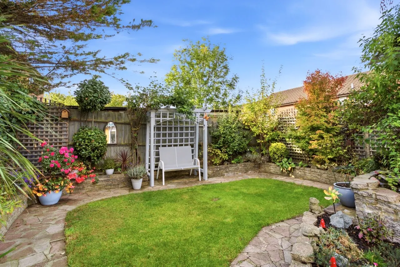 Reaper Close, Luton, LU4, photo 13
