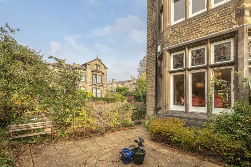 Park Drive, Huddersfield, HD1, photo 53