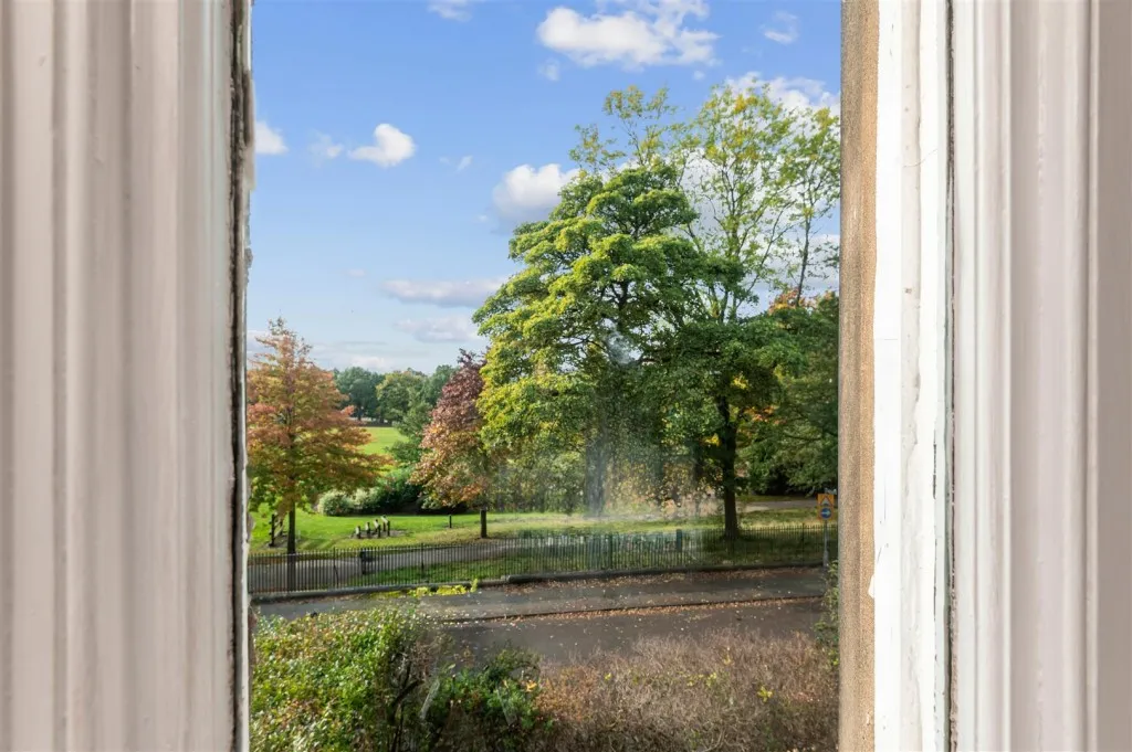 Park Drive, Huddersfield, HD1, photo 26
