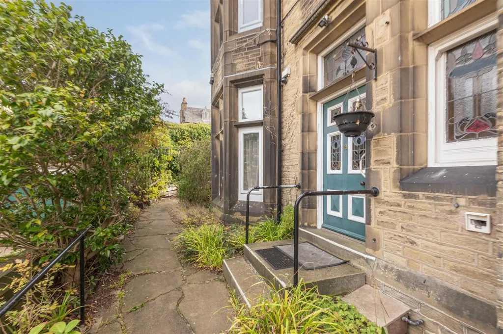 Park Drive, Huddersfield, HD1, photo 4