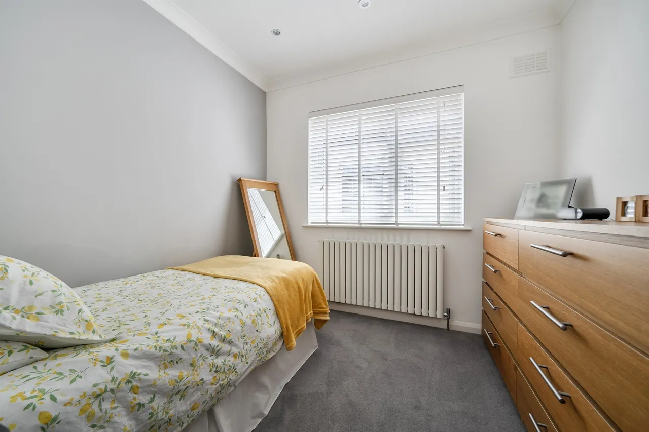 Old Park View, Enfield, photo 10