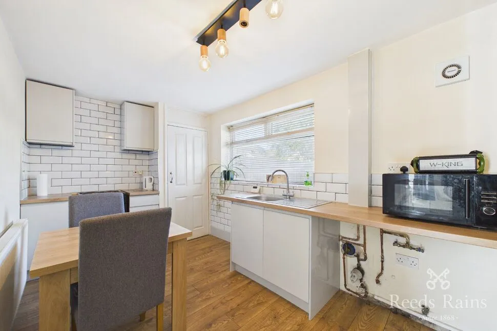 Zamor Crescent, Thurcroft, S66, photo 3