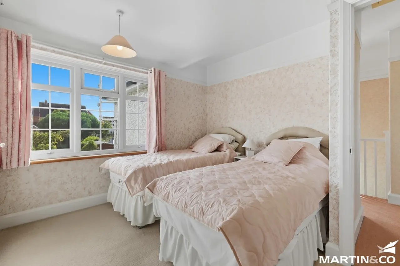 Maldon Road, Great Baddow, Chelmsford, photo 8