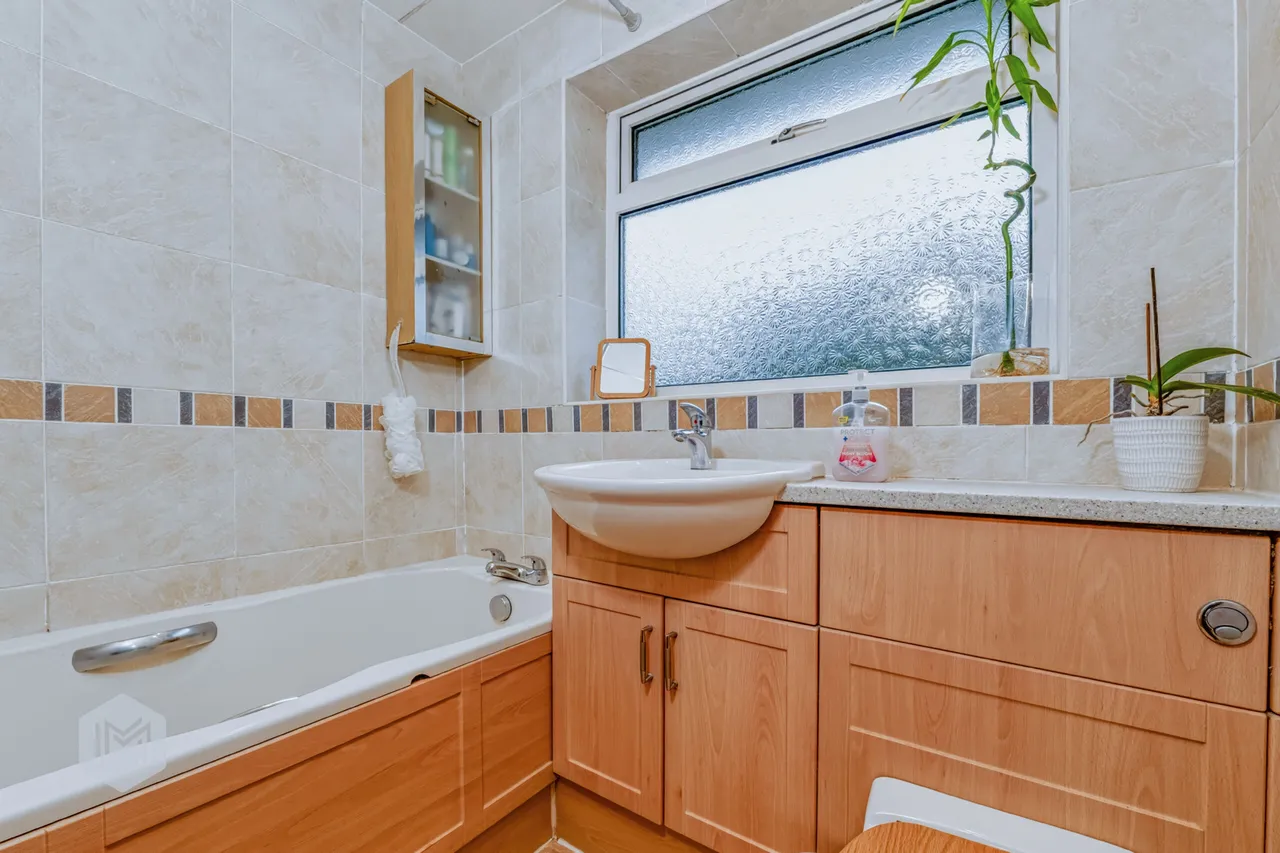Harwood Vale, Bolton, BL2, photo 9