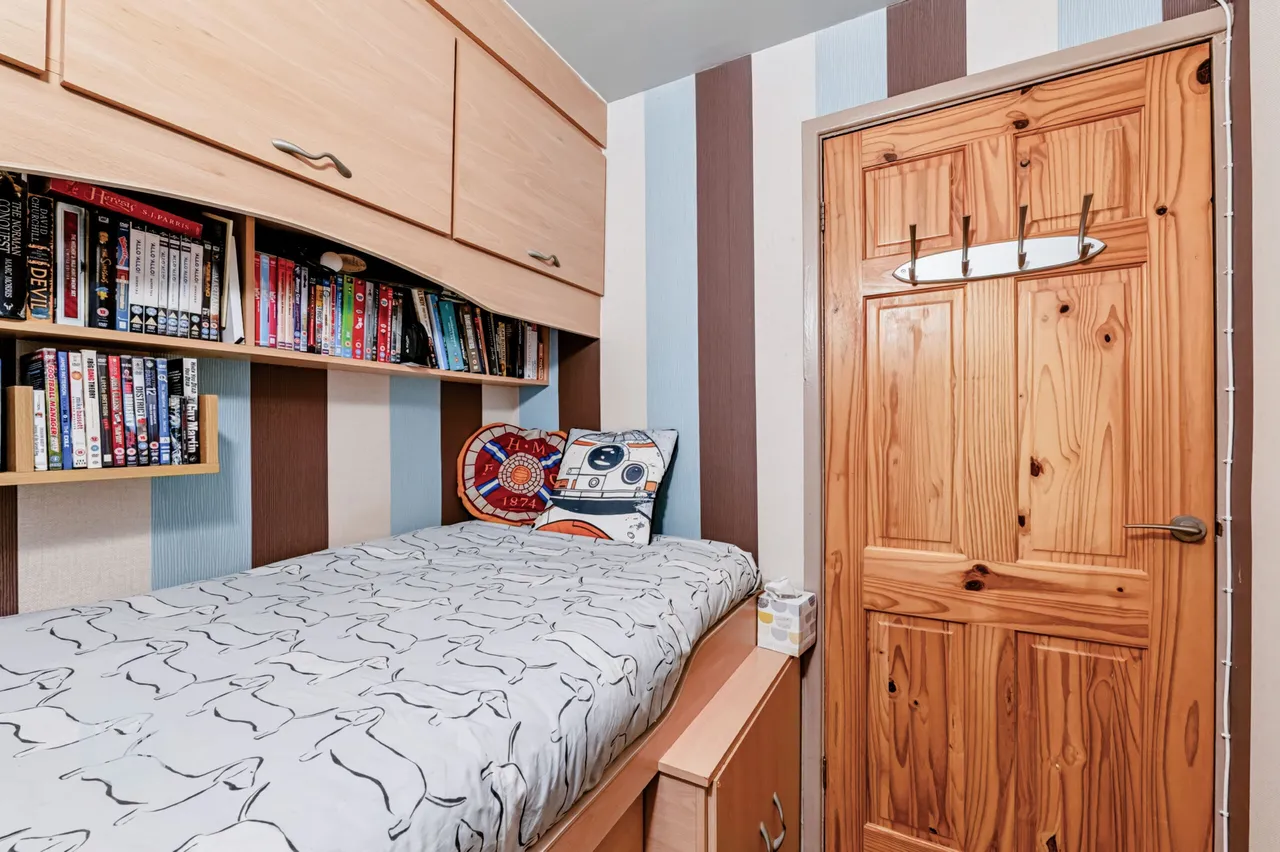 Harwood Vale, Bolton, BL2, photo 7